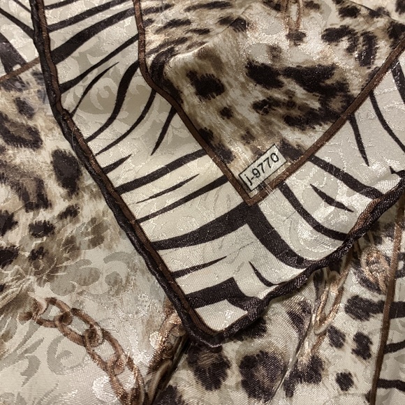 💗 Vintage Arnisa Scarf - 1980s! - Picture 4 of 4